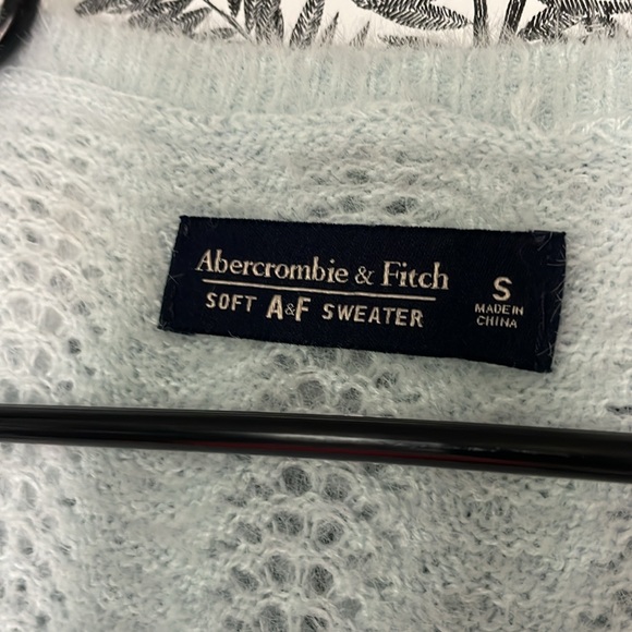 Abercrombie and Fitch Super Soft Light Blue Cardigan Sweater - Picture 4 of 7